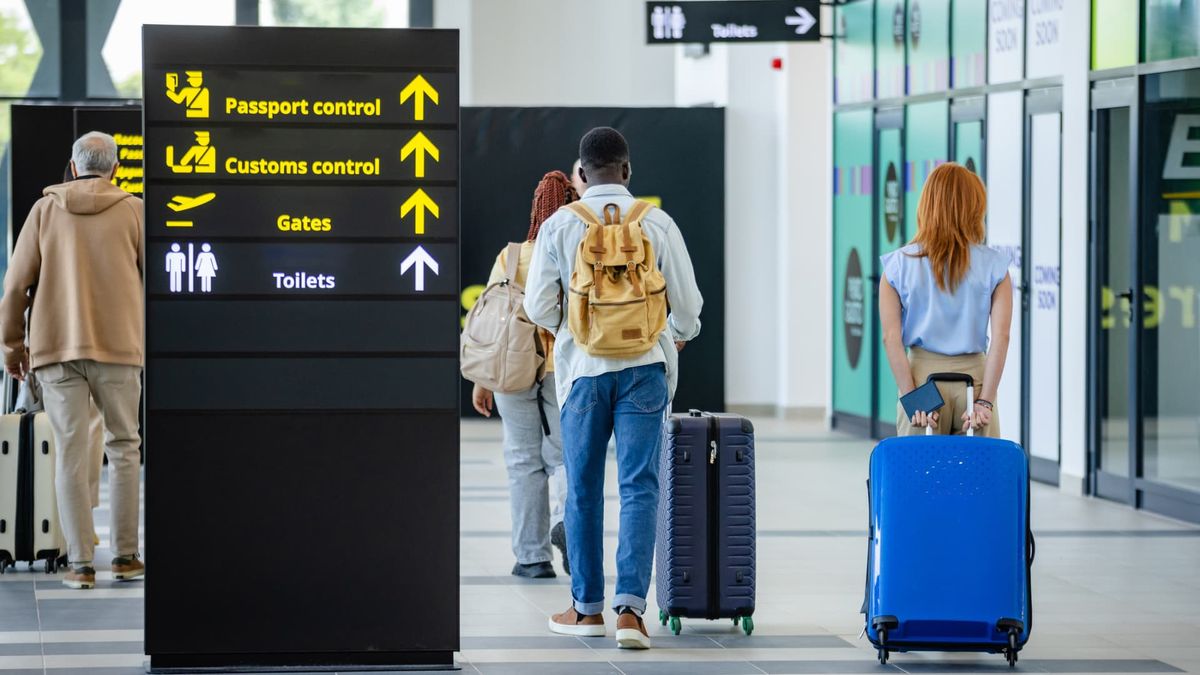 Fewer international tourists are visiting the U.S. — economic losses could be ‘staggering,’ researchers estimate Fewer international tourists are visiting the U.S. — economic losses could be ‘staggering,’ researchers estimate