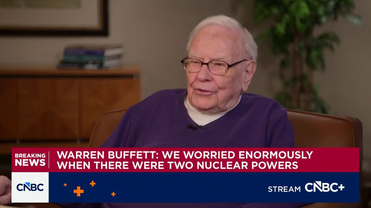 Warren Buffett says Iran bomb would make nuclear disaster harder to avoid 1 Warren Buffett: The world is more dangerous with Iranian nuclear weapons