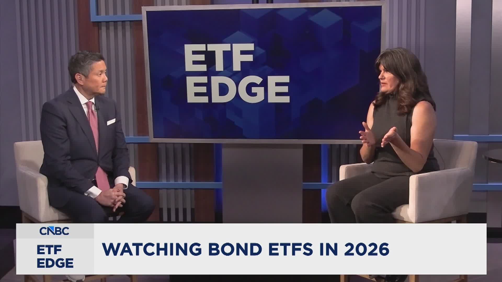 As 'Sell America' trade volatility rages on, some of the biggest changes may be in your bonds 1 Fixed income will remain essential in portfolios this year, predicts BondBloxx's Joanna Gallegos