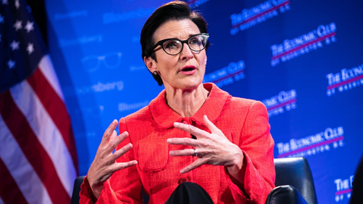 Citigroup begins layoffs as part of CEO Jane Fraser’s corporate overhaul Citigroup begins layoffs as part of CEO Jane Fraser’s corporate overhaul