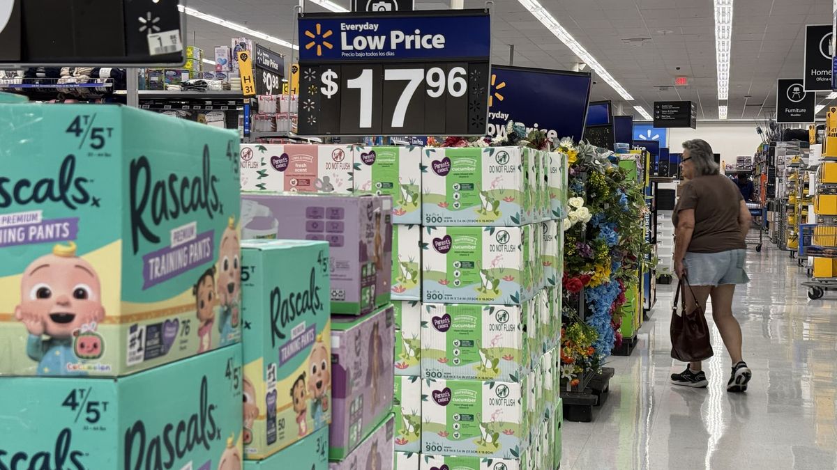 Former Walmart U.S. CEO Bill Simon questions stock drop: ‘It was about as good of a quarter as any retailer could have in any environment’ Former Walmart U.S. CEO Bill Simon questions stock drop: ‘It was about as good of a quarter as any retailer could have in any environment’