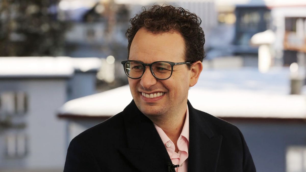 Anthropic closes in on .5 billion funding round as investor interest soars Anthropic closes in on .5 billion funding round as investor interest soars