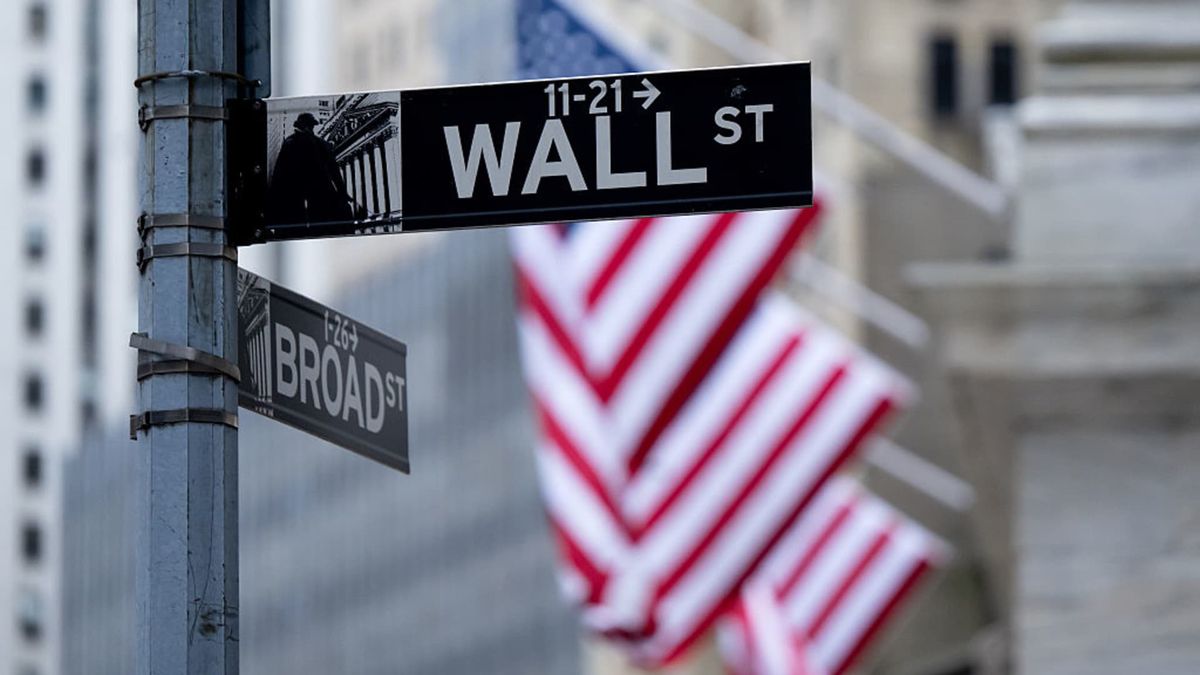 Fixed-income ETF provider BondBloxx questions private credit meltdown fears, sees space as sensible way to generate income Fixed-income ETF provider BondBloxx questions private credit meltdown fears, sees space as sensible way to generate income