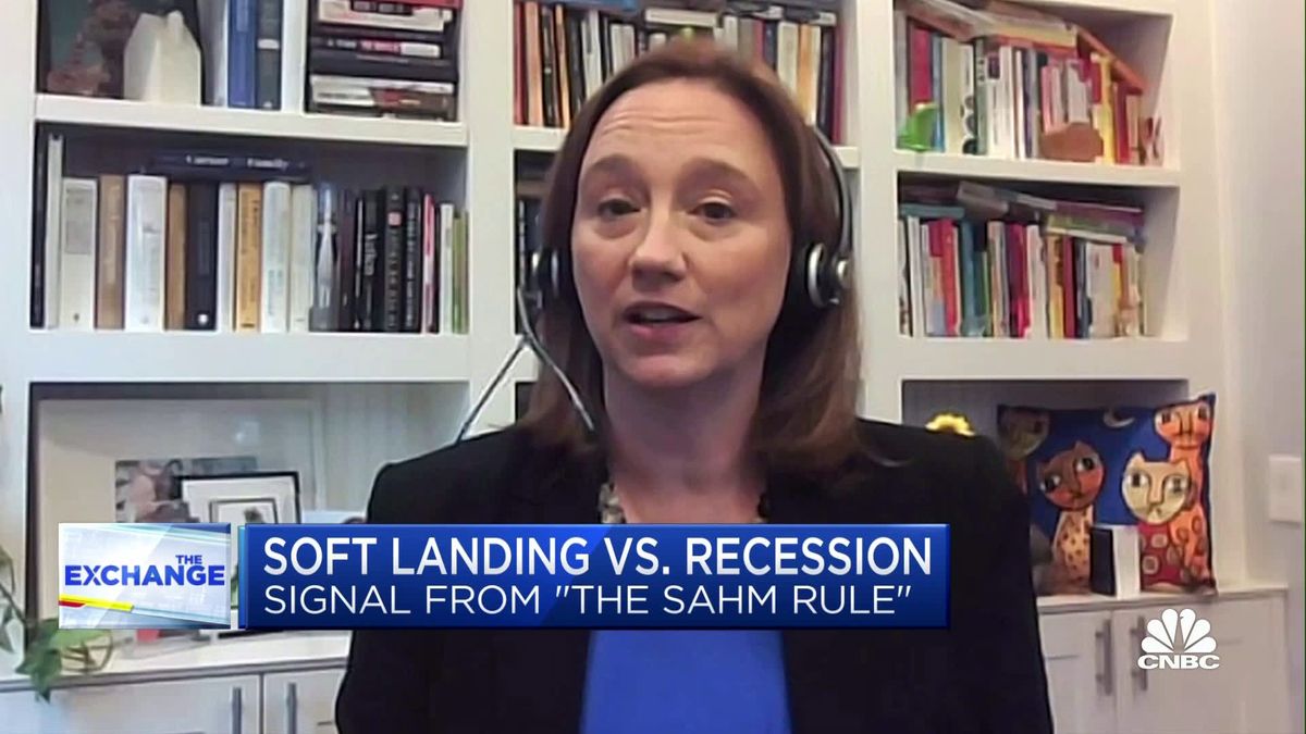 UBS sees a raft of Fed rate cuts next year on the back of a U.S. recession 3 Signs of a recession may be on the horizon, says fmr. Fed economist Claudia Sahm