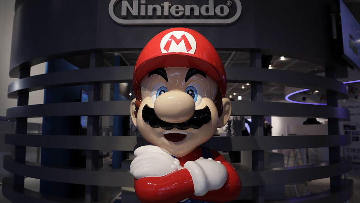 Nintendo shares fall nearly 6% after report that the Switch 2 will be delayed until 2025