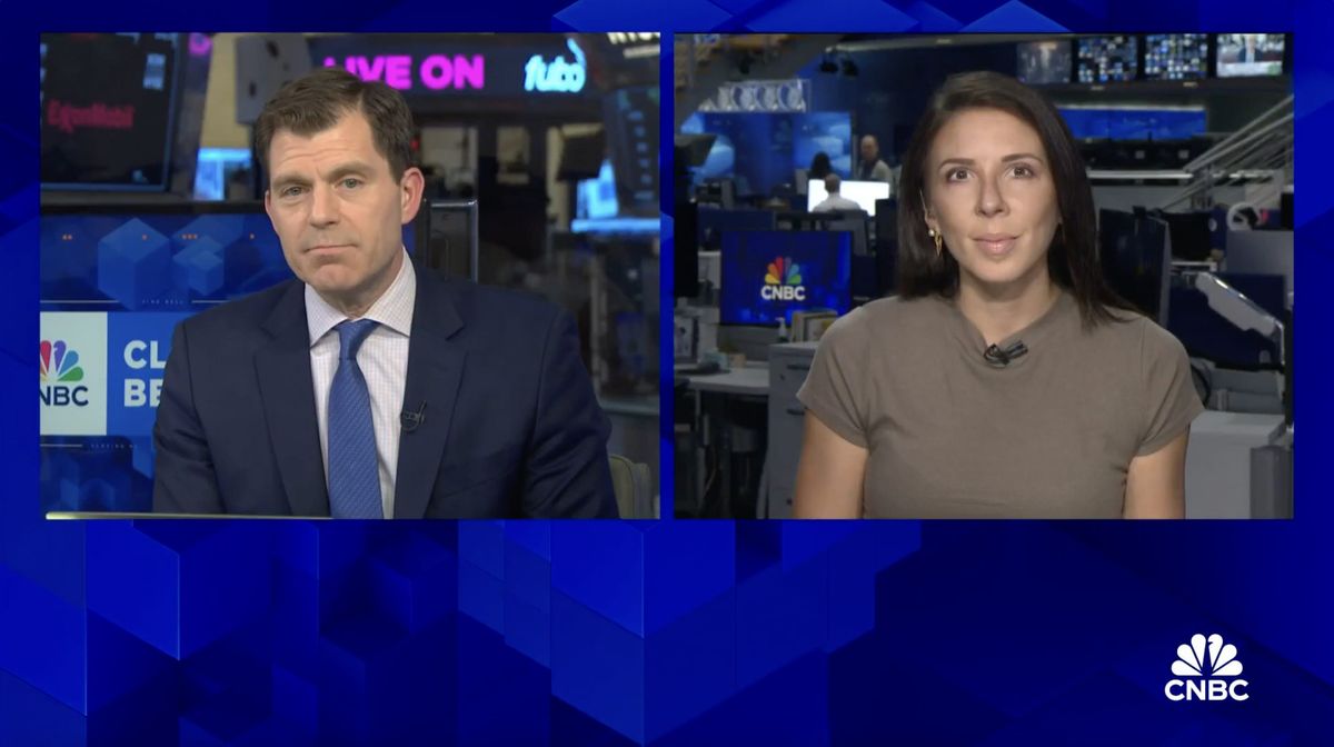 FTX fraudster Caroline Ellison sentenced to 2 years in prison, ordered to forfeit $11 billion 2 FTX founder Sam Bankman-Fried appeals fraud conviction