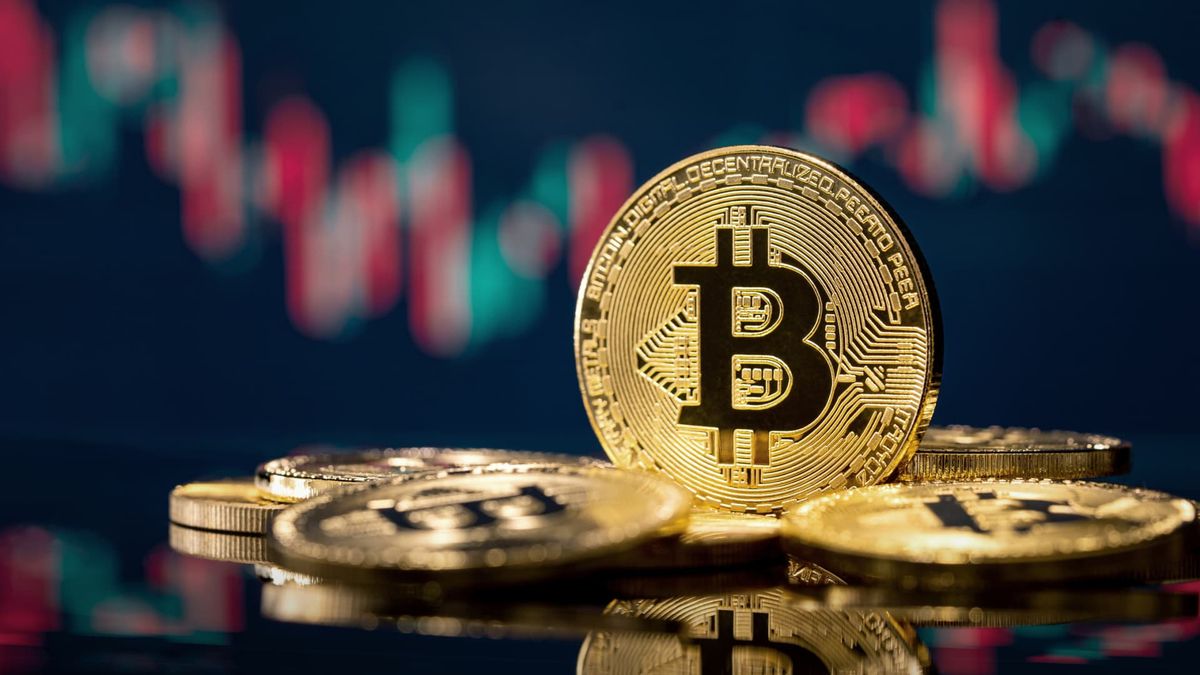 Bitcoin gets slashed in half. What’s behind the crypto’s existential crisis