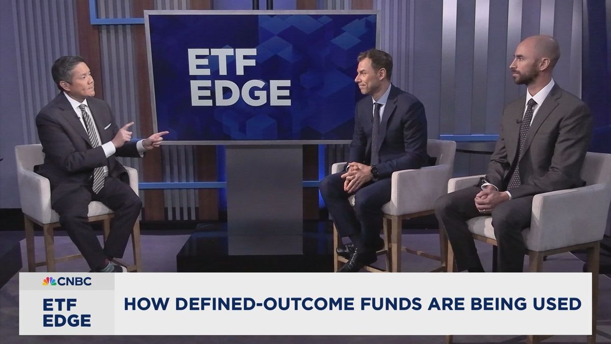 For investors all-in on Magnificent 7-led market, 'equal weight' is trending as stock call for 2026 1 Why investors are flocking to defined-outcome ETFs