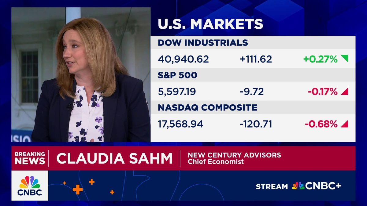 Powell may have a hard time avoiding Trump's 'Too Late' label even as Fed chief does the right thing 1 The Fed will have to get back in the business of forecasting, says New Century's Claudia Sahm