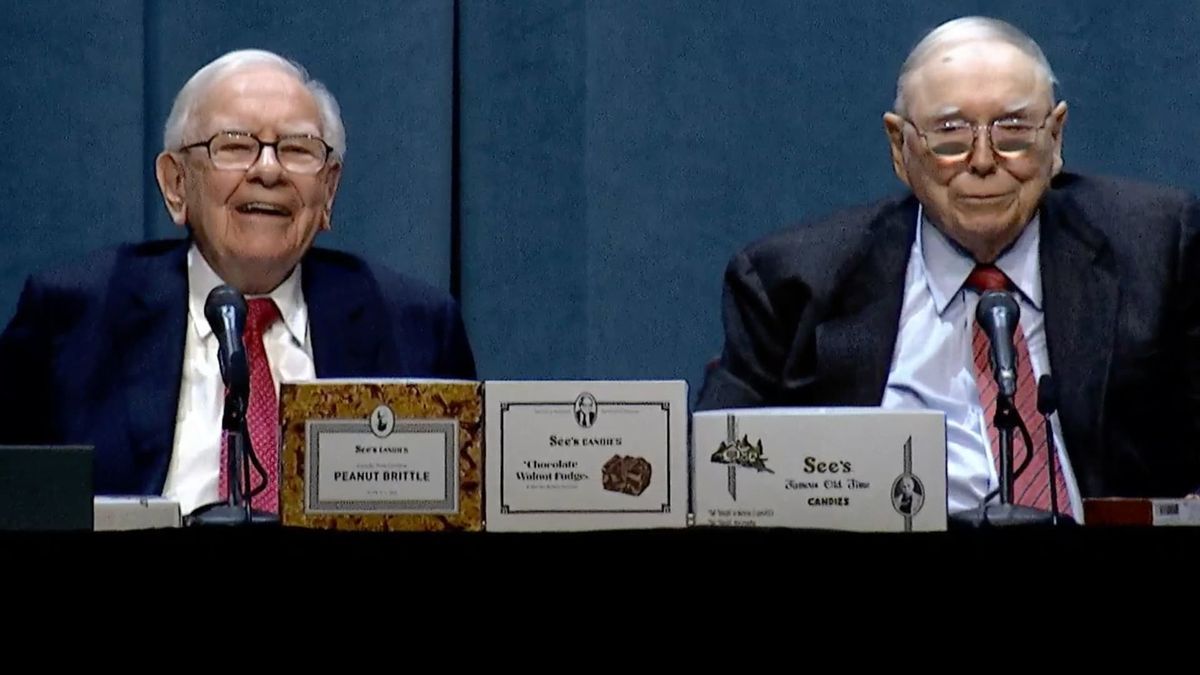The life advice that Charlie Munger gave Warren Buffett: Live life backwards The life advice that Charlie Munger gave Warren Buffett: Live life backwards