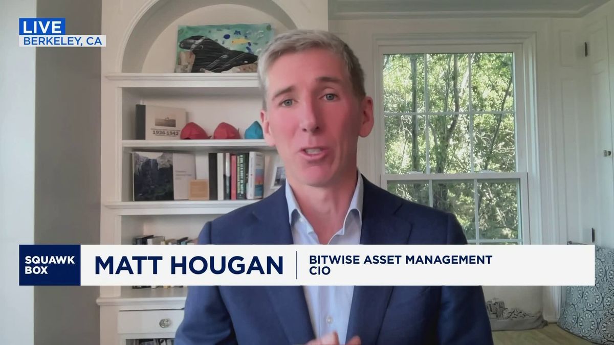Peter Thiel-backed cryptocurrency exchange Bullish files to go public on NYSE 1 Trump's crypto reserve plan is 'incredibly bullish' for crypto as a whole, asset manager says