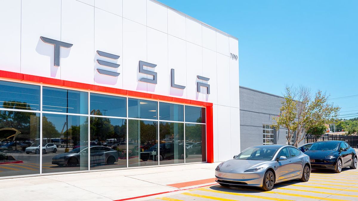 Tesla must pay portion of 9 million in damages after fatal Autopilot crash, jury says