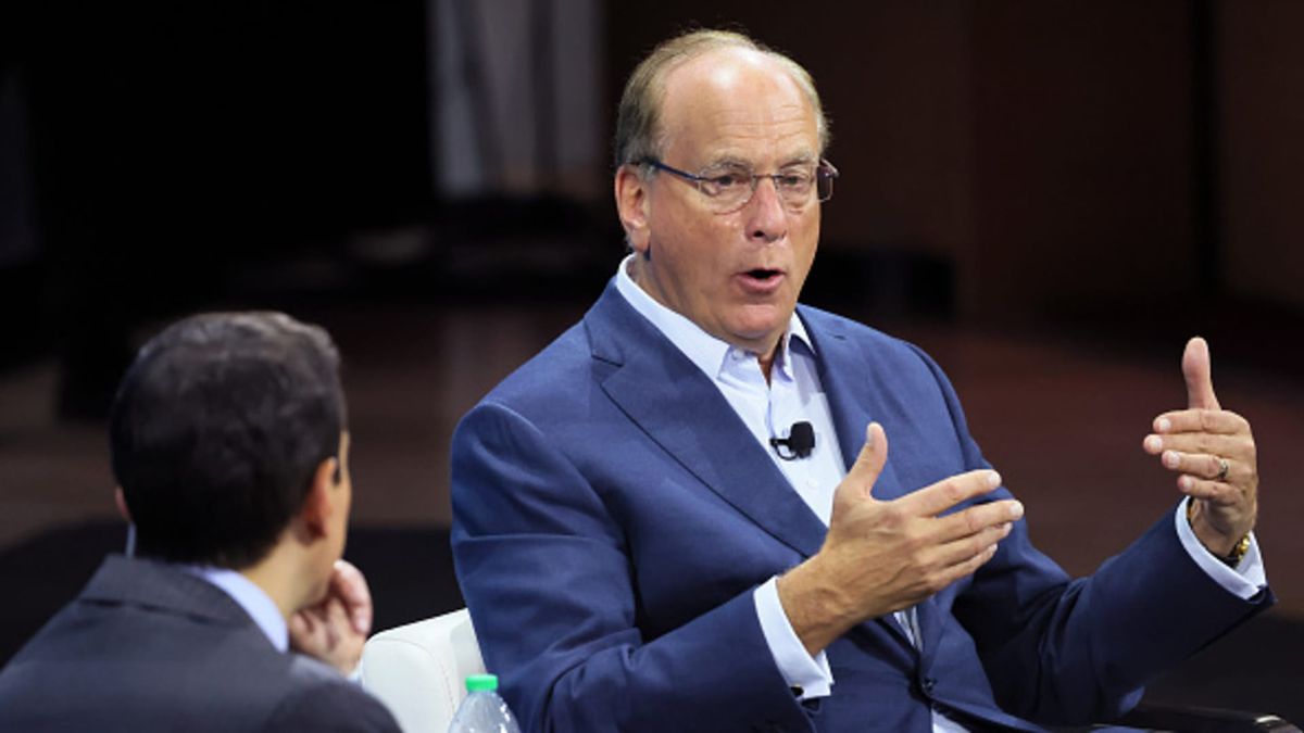 BlackRock expanding in private credit, buys HPS Investment Partners for  billion