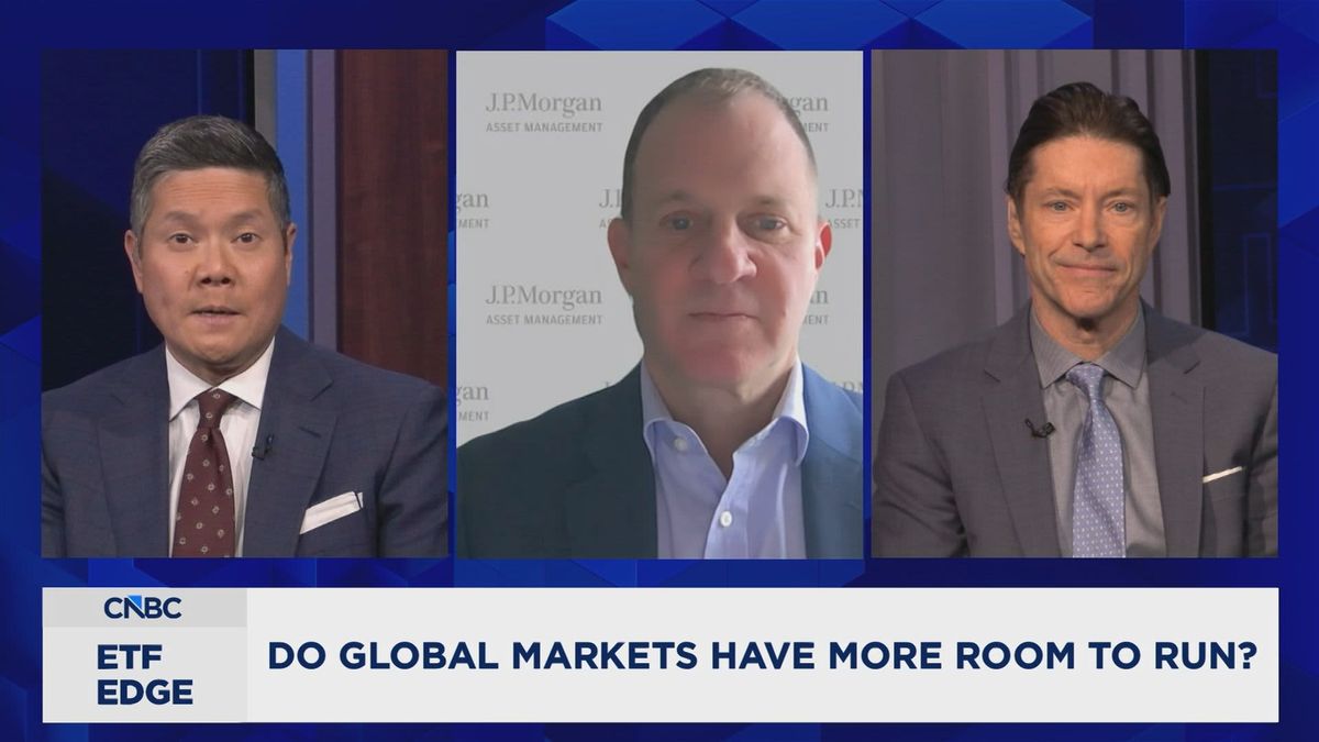 If you missed big international stock market rally in 2025, it's not too late to start making money overseas 1 ETF Edge: A fundamental shift in international investing as geopolitical concerns swing markets