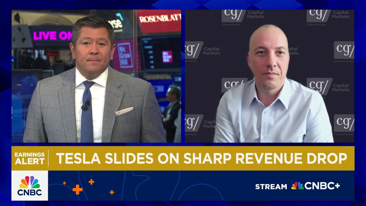 Tesla investors are growing wary of Elon Musk's futuristic promises 1 Canaccord Genuity's Gianarikas: We may have seen the bottom for Tesla, positive acceleration to come