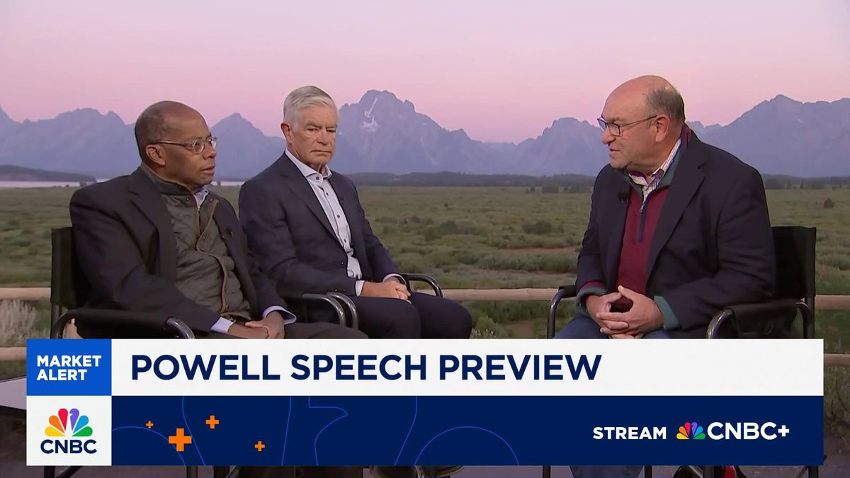 Here's what current and former Fed officials are saying about Lisa Cook investigation 2 Countdown to Fed Chair Powell's speech: What's at stake for investors and markets?