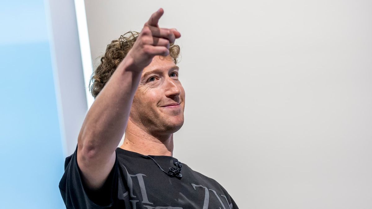 Meta shares hit all-time high as Mark Zuckerberg goes on AI hiring blitz