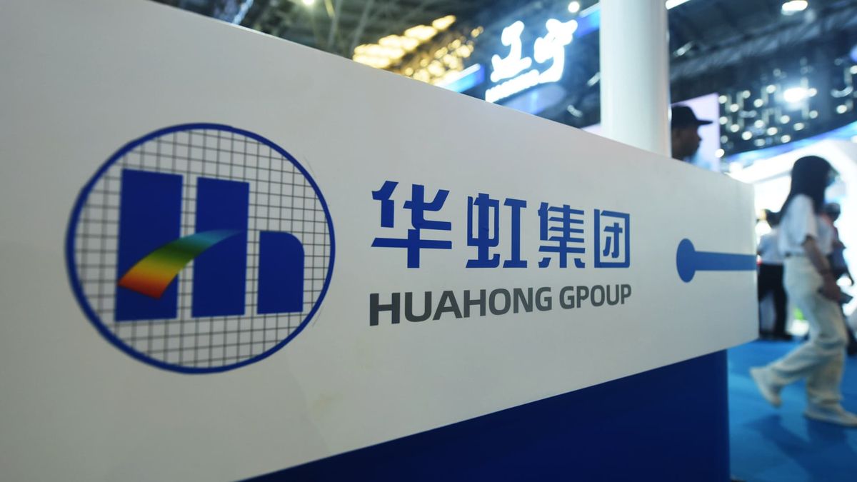 Shares of China’s second largest chip foundry Hua Hong jump 13% in Shanghai debut Shares of China’s second largest chip foundry Hua Hong jump 13% in Shanghai debut