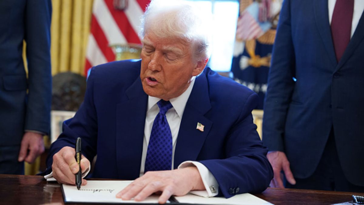 Trump Media reports 0 million in 2024 losses