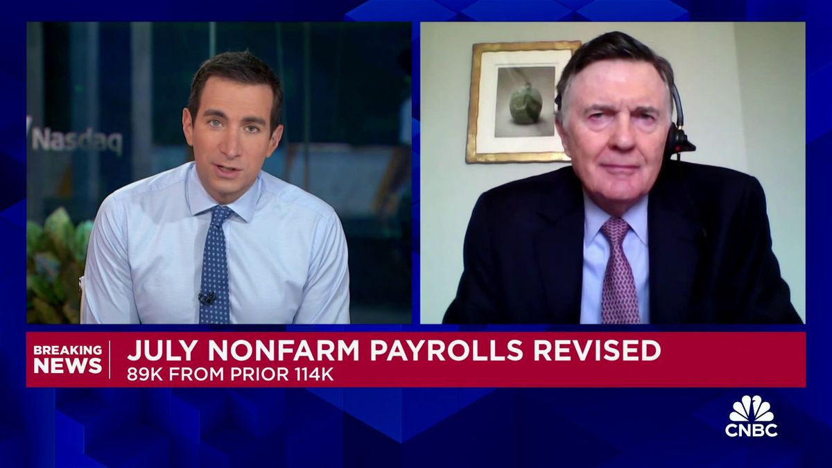 U.S. job market slows, but it's not yet a 'three-alarm fire,' economist says 1 Fmr. Atlanta Fed President on August jobs report: Labor market slowing, but not falling off a cliff