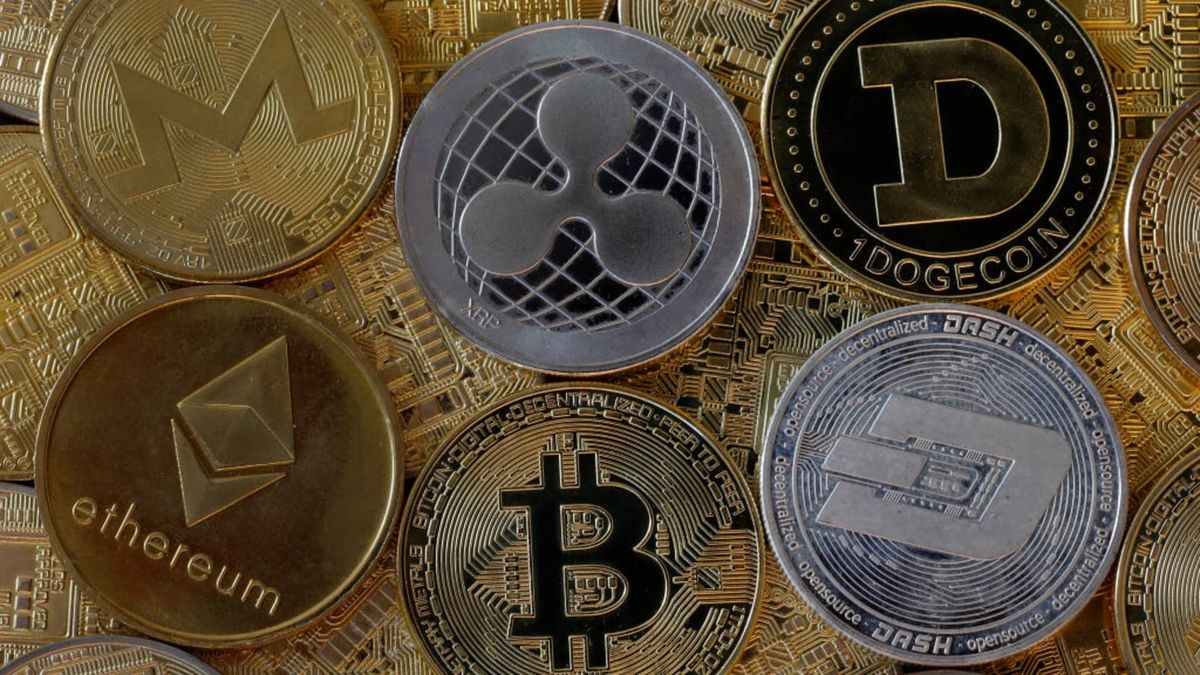 The biggest crypto wipeout was led not by bitcoin, but much smaller tokens. Here’s what happened