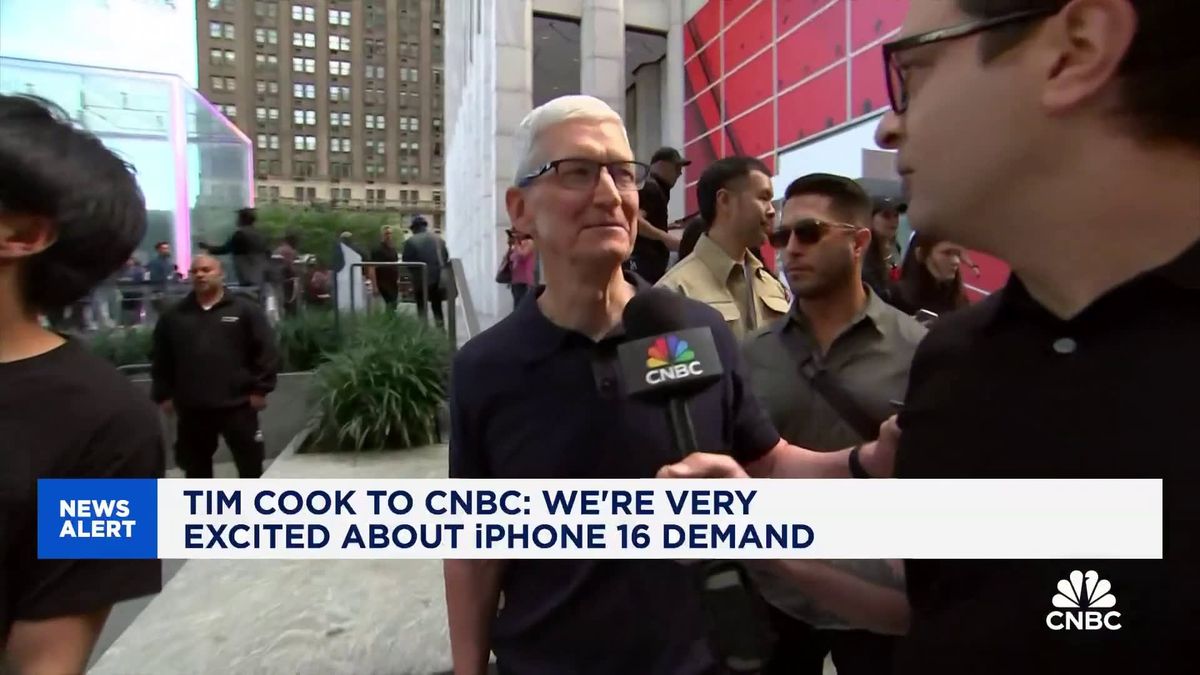 Apple iPhone 16, Apple Watch Series 10 and AirPods 4 debut around the world 1 Apple CEO Tim Cook: We're very excited about iPhone 16 demand