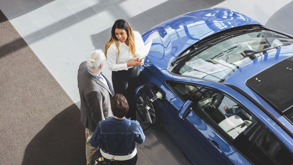 ‘Loophole’ may get you a ,500 tax credit for leasing an EV, auto analysts say