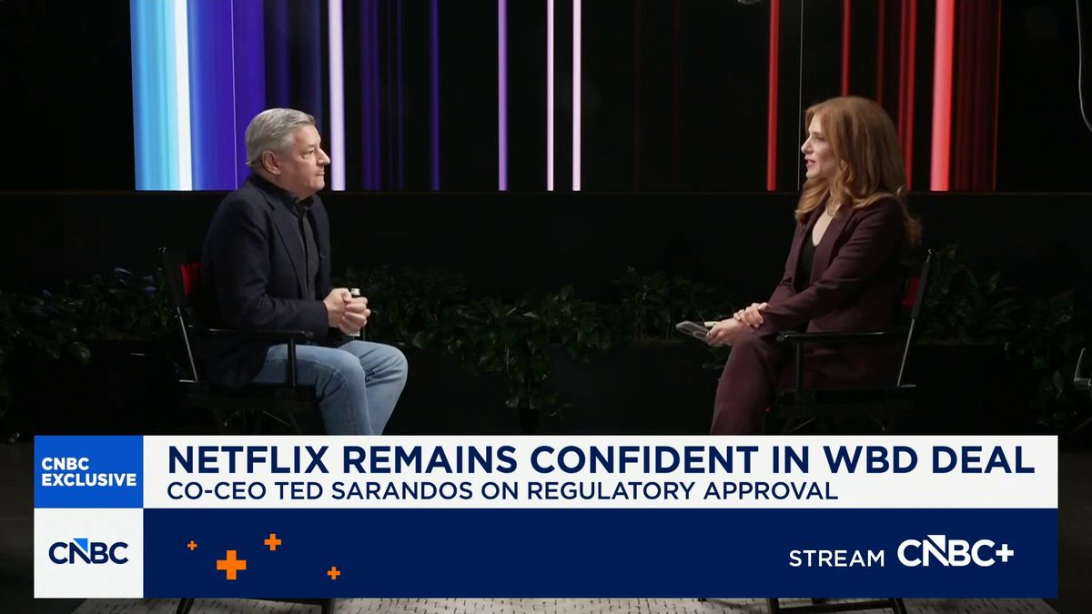 Famed director James Cameron sends scathing letter to antitrust lawmaker over Netflix-WBD deal 1 Netflix co-CEO Ted Sarandos: Government has no grounds to block Netflix-Warner Bros. deal
