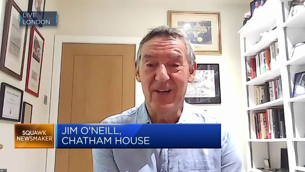 Bank of England bond sales creating a 'selling gold at the bottom' moment, strategist says 2 Jim O'Neill says rates will need to stay around 5% in major economies, even as inflation fades