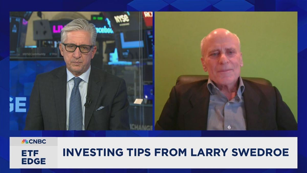 'Buffett really was not a great stock picker': Financial researcher Larry Swedroe on how investors can emulate the billionaire investor 1 Did Buffett have it easier? Why markets will never be the same