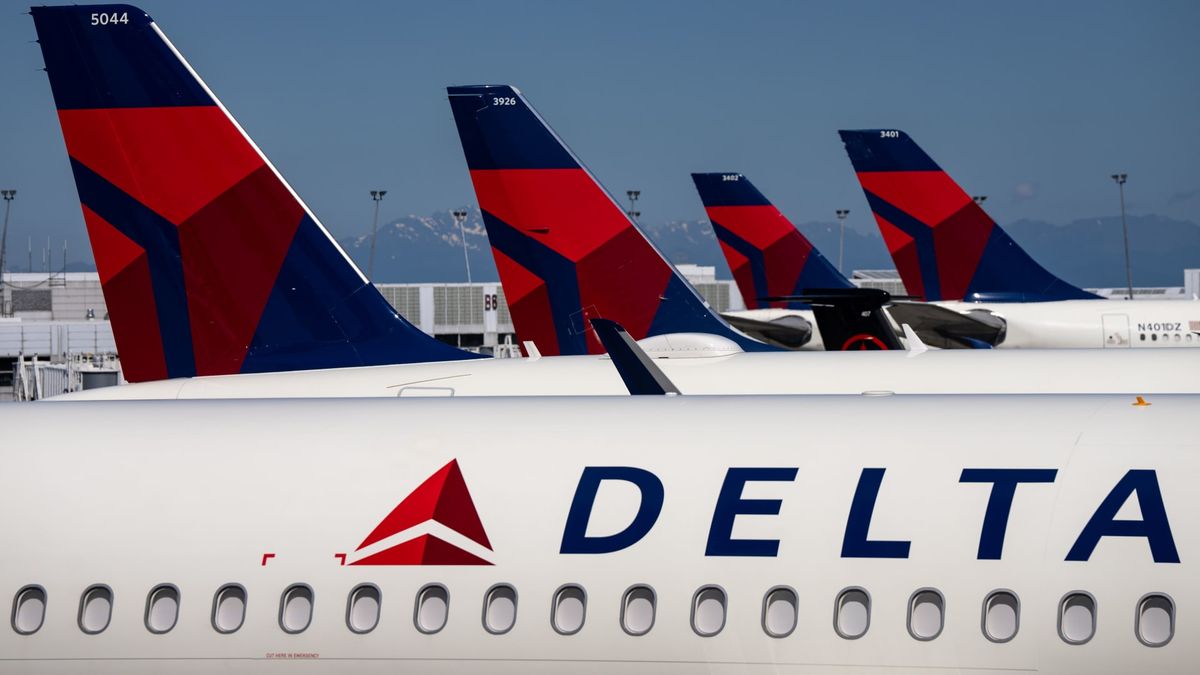 Microsoft fires back at Delta after massive outage, says airline declined ‘repeated’ offers for help Microsoft fires back at Delta after massive outage, says airline declined ‘repeated’ offers for help