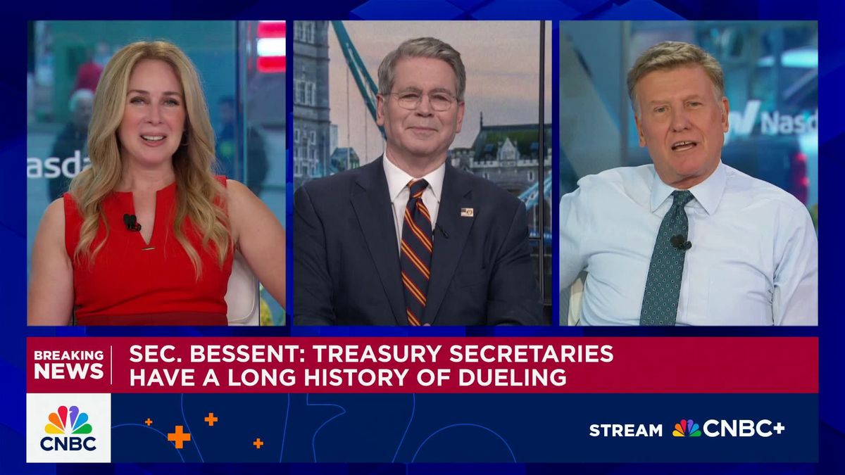 Bessent quips about his reported threat to punch Pulte in the face: Treasury secretaries 'have a history of dueling' 1 Treasury Sec. Bessent on reports of heated clashes: Treasury secretaries 'have a history of dueling'