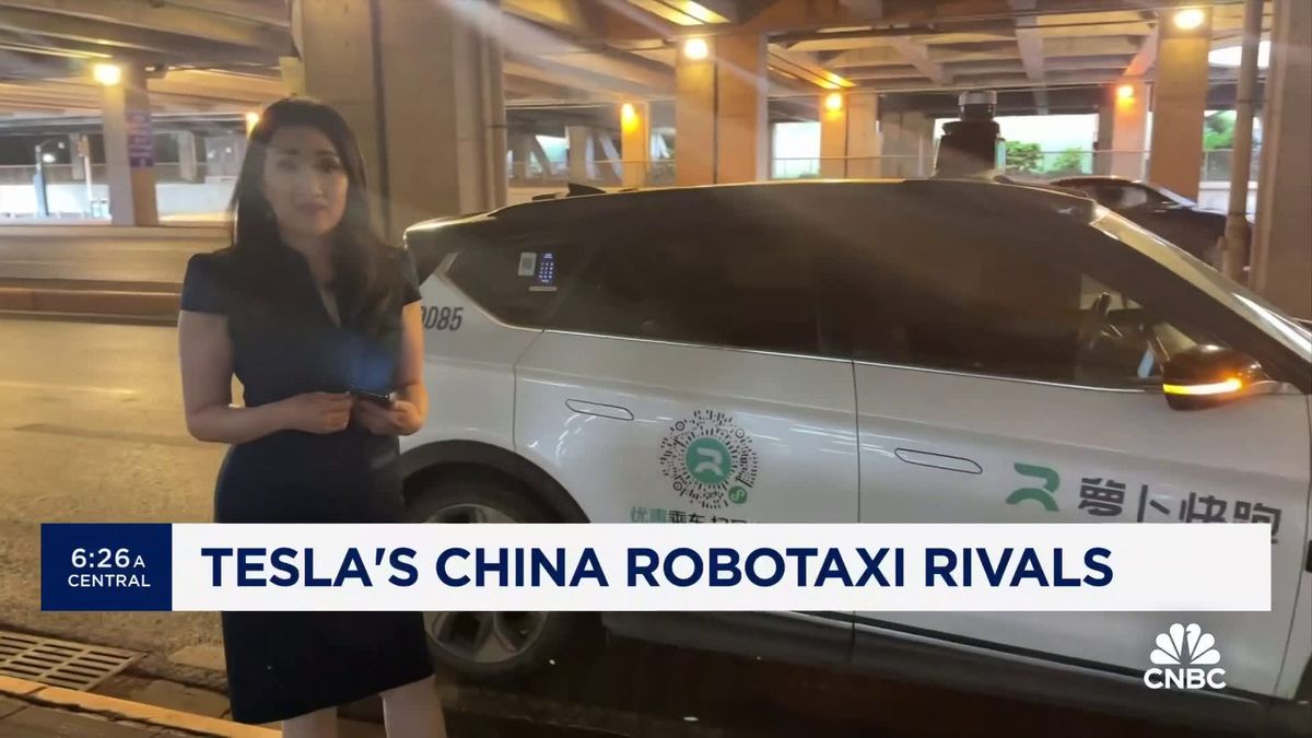 China's robotaxi push sparks concerns about job security for drivers 1 Riding Baidu's self-driving robotaxi