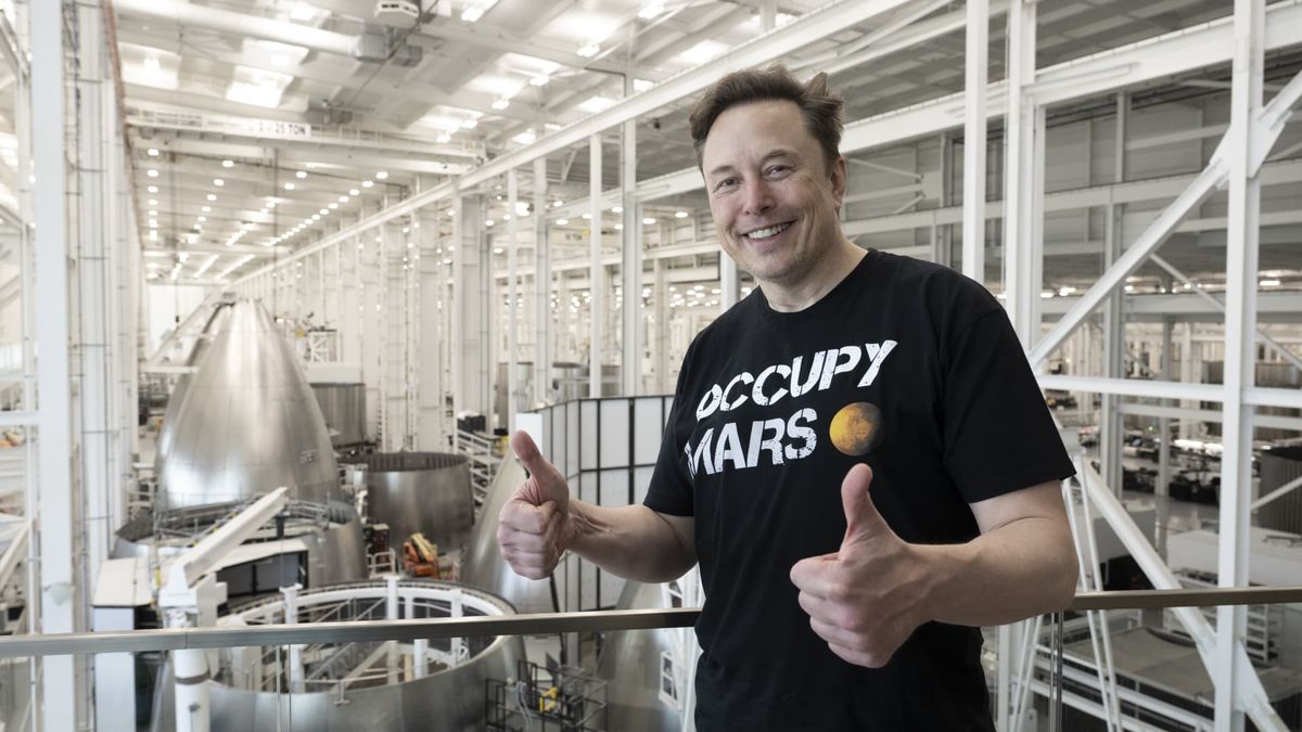 SpaceX raising billion in record-setting IPO as Nasdaq debut awaits SpaceX raising billion in record-setting IPO as Nasdaq debut awaits