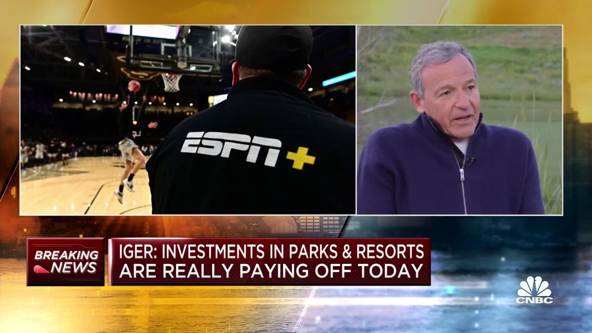 ESPN held talks with NBA, NFL and MLB in search for strategic partner, sources say 2 Disney CEO Bob Iger on ESPN: Bullish on sports but open to finding a new strategic partner