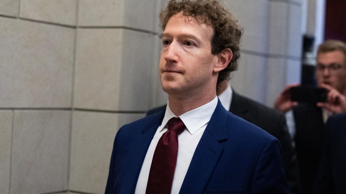 Meta’s stock sinks on report company could raise tens of billions of dollars to fund AI push Meta’s stock sinks on report company could raise tens of billions of dollars to fund AI push