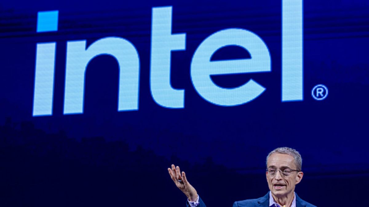 Intel’s 22% share plunge drags down global chip stocks from TSMC to Samsung