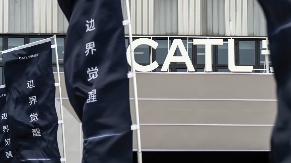 China’s CATL claims to beat BYD’s EV battery record with longer range on a 5-minute charge