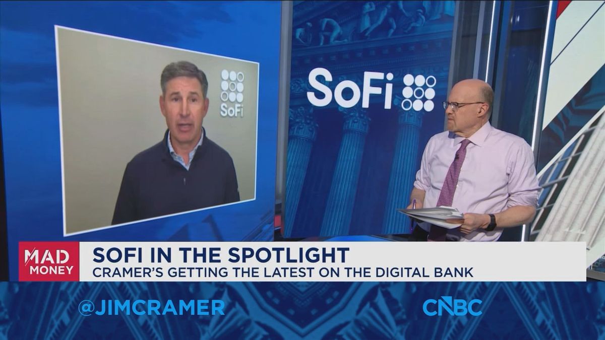 SoFi CEO defends decision to hold guidance steady 2 SoFi CEO Anthony Noto goes one-on-one with Jim Cramer