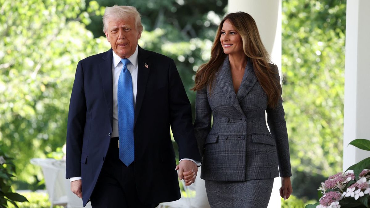 Trump to host tech CEOs over dinner for inaugural event in renovated Rose Garden Trump to host tech CEOs over dinner for inaugural event in renovated Rose Garden
