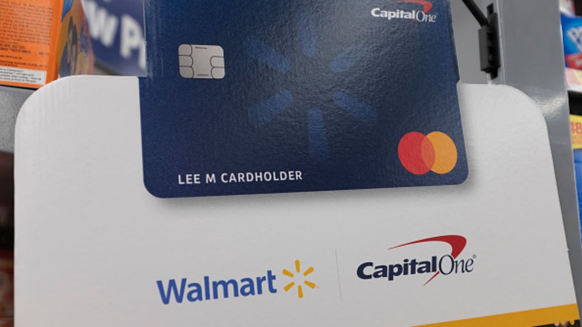 Walmart is using its own fintech firm to provide credit cards after dumping Capital One Walmart is using its own fintech firm to provide credit cards after dumping Capital One