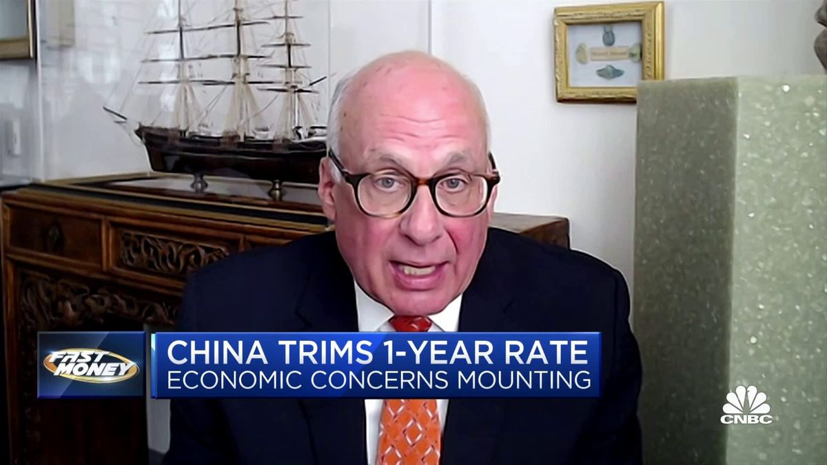 China's deflation could spill over into a global concern, economists say 1 China's rate cut ‘insignificant' amid real estate trouble: China expert Dennis Unkovic