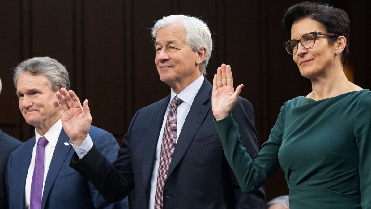 Banks are thriving so far in Trump’s economy. Here’s what that means for markets and the consumer Banks are thriving so far in Trump’s economy. Here’s what that means for markets and the consumer