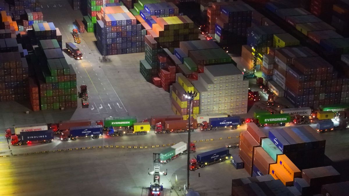 Wall Street starts to cut China growth forecasts as trade tensions with U.S. escalate Wall Street starts to cut China growth forecasts as trade tensions with U.S. escalate