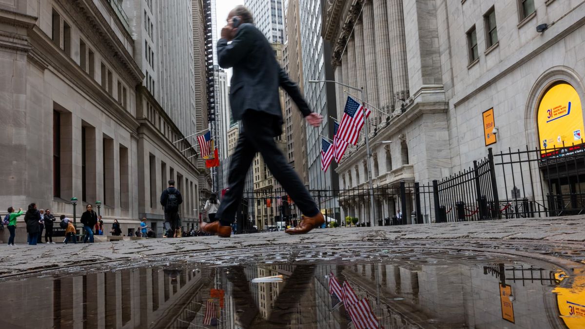 How BlackRock and Goldman Sachs are bringing Wall Street’s hottest asset class to 401(k)s
