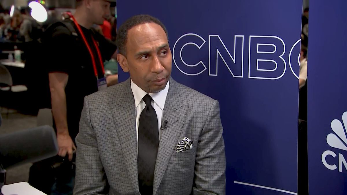 ESPN host Stephen A. Smith says he would be U.S. president as long as he doesn't have to campaign 1 Stephen A. Smith: 'I wouldn't mind being in office'