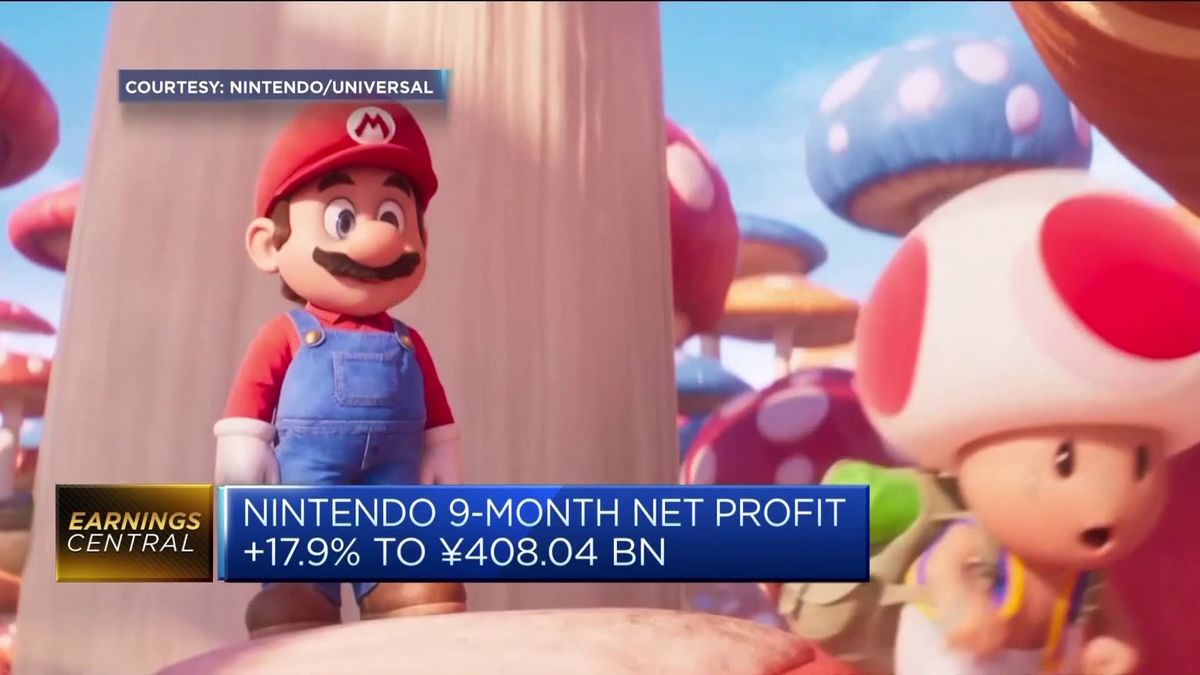 Nintendo shares fall nearly 6% after report that the Switch 2 will be delayed until 2025 1 Nintendo raises Switch sales forecast to 15.5 million units