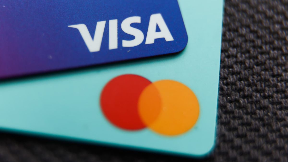Stablecoins go mainstream: Why banks and credit card firms are issuing their own crypto tokens
