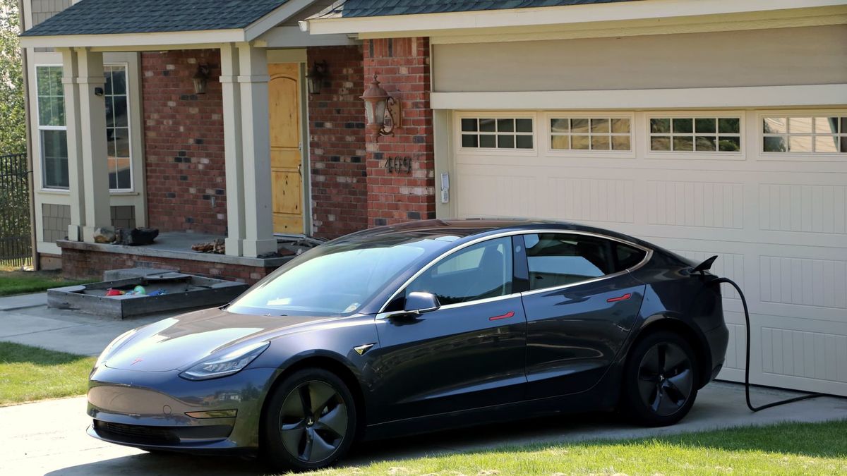 A big EV purchase decision that’s not about the car model you buy
