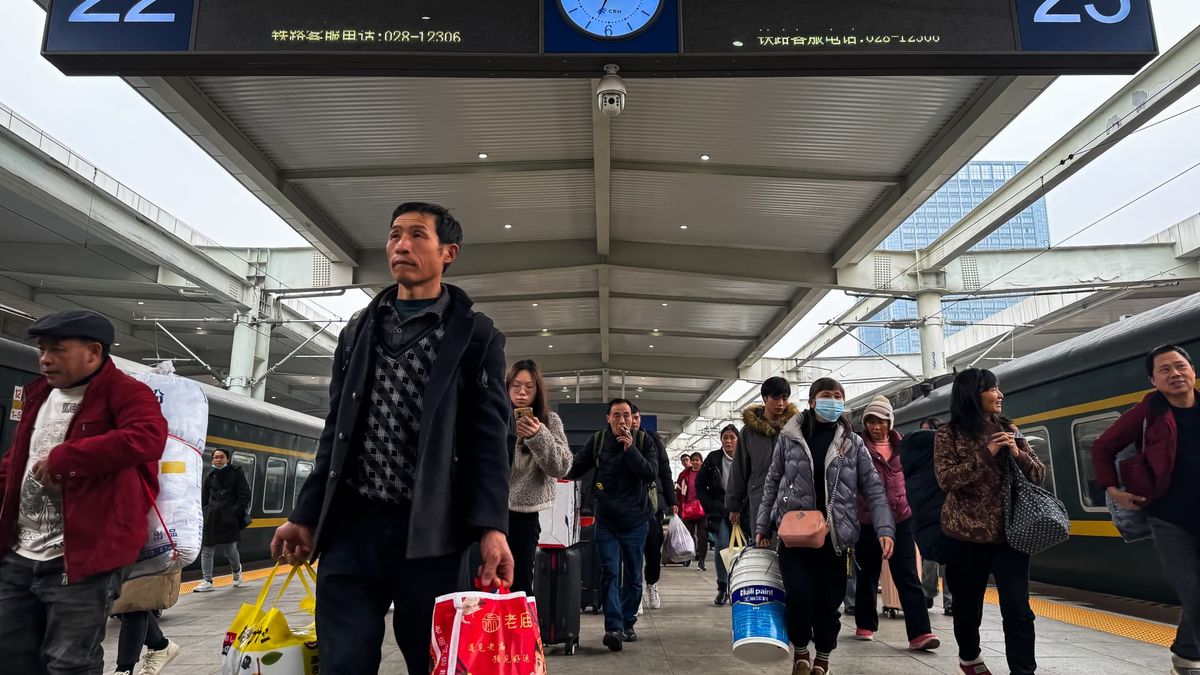 China’s economy is waiting for more stimulus. Here’s how the country plans to boost growth